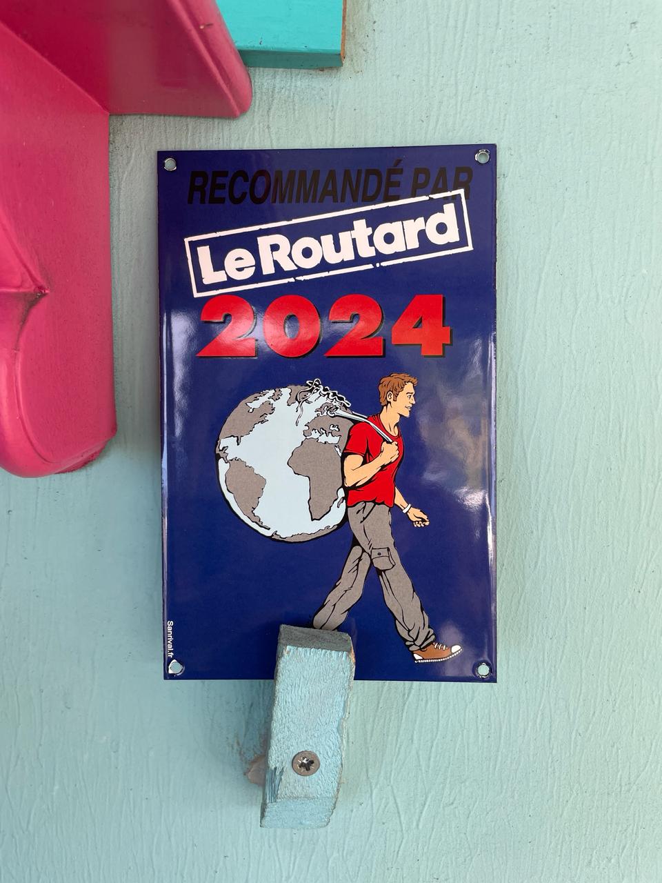 Plaque guide du routard 2024